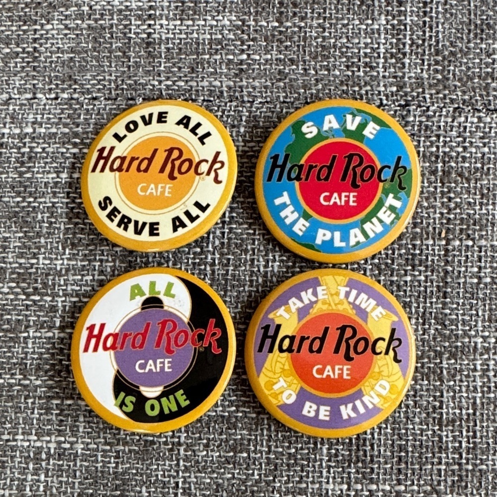Hard Rock Cafe Colorful Message Pins